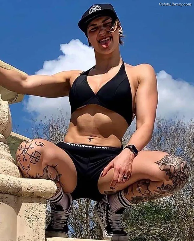 Rhea Ripley photo 17 of 908