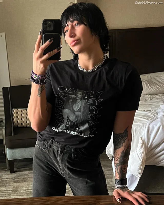 Rhea Ripley photo 21 of 908