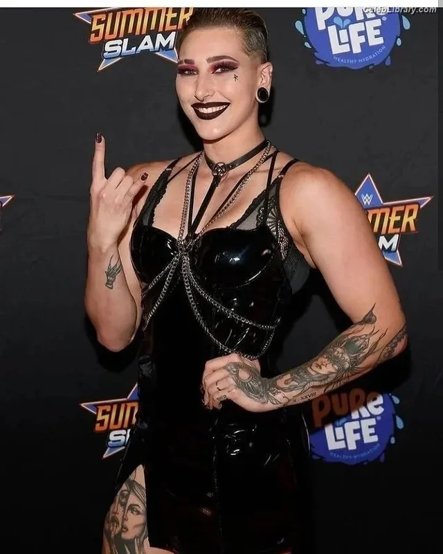 Rhea Ripley photo 16 of 908