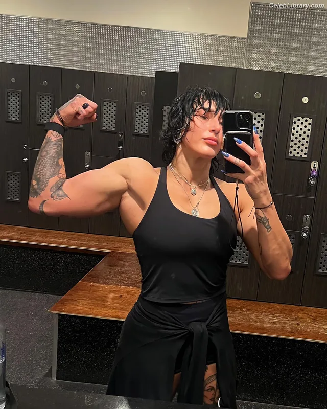 Rhea Ripley photo 19 of 908