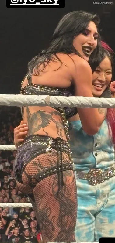 Rhea Ripley photo 23 of 908