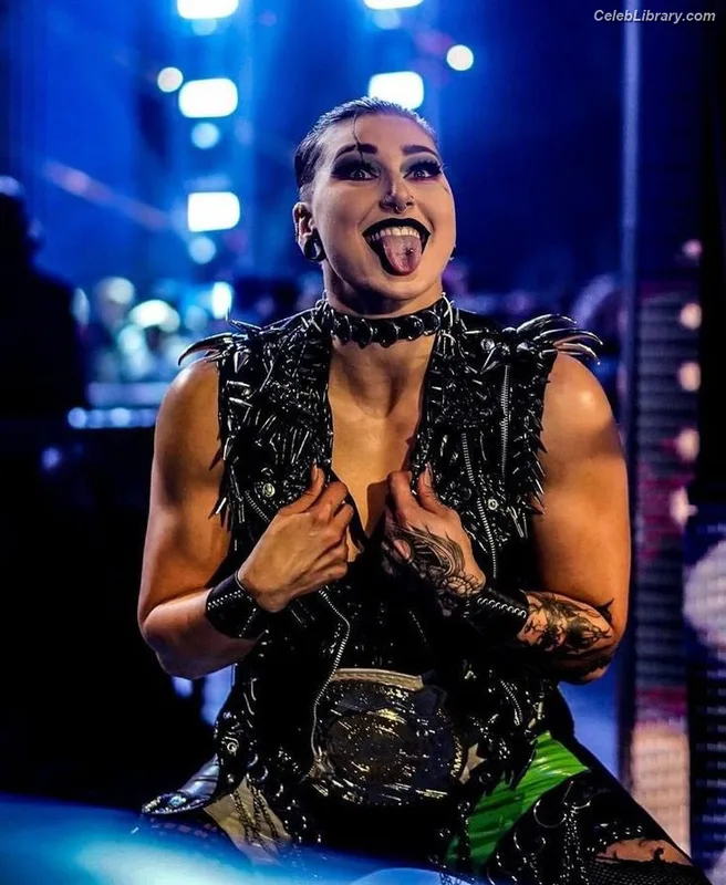 Rhea Ripley photo 10 of 908