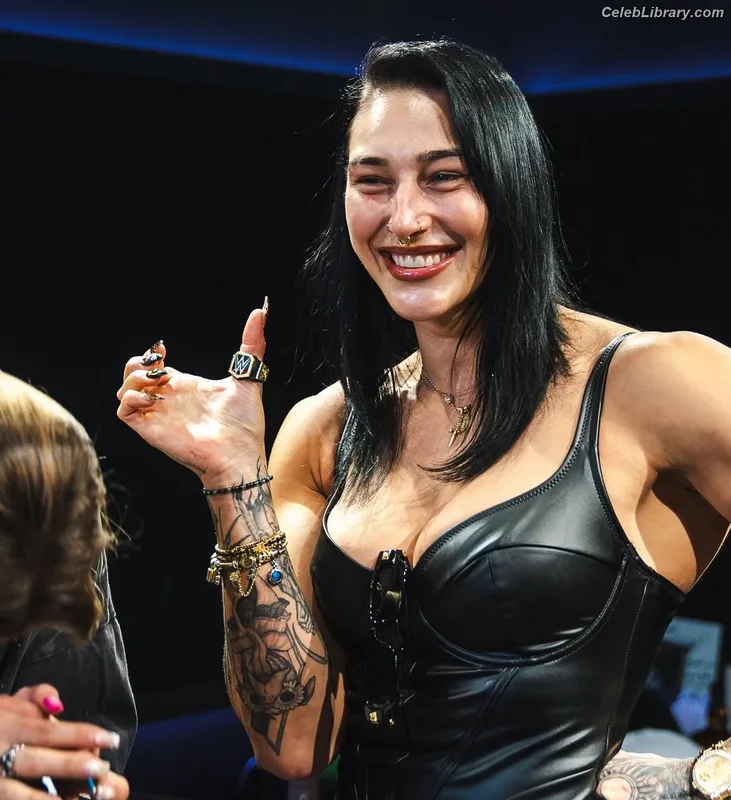 Rhea Ripley photo 21 of 908