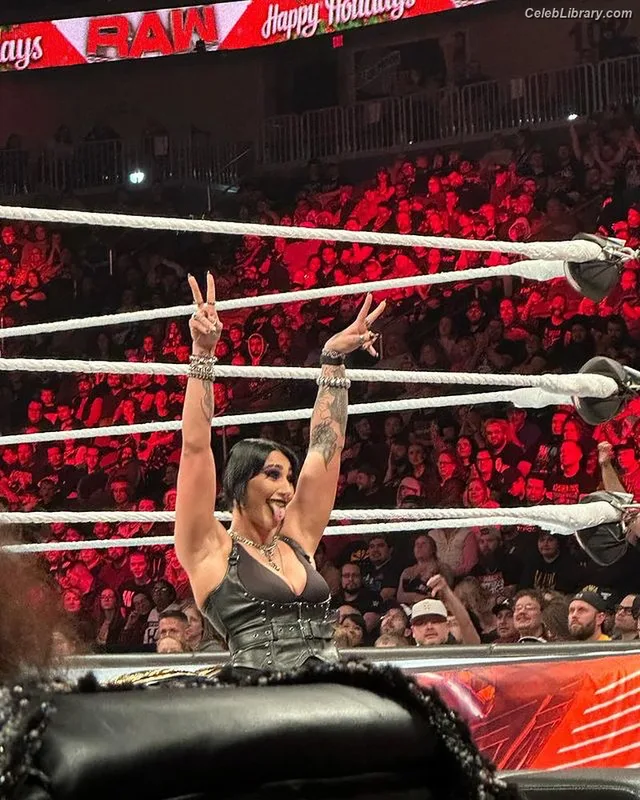 Rhea Ripley photo 9 of 908
