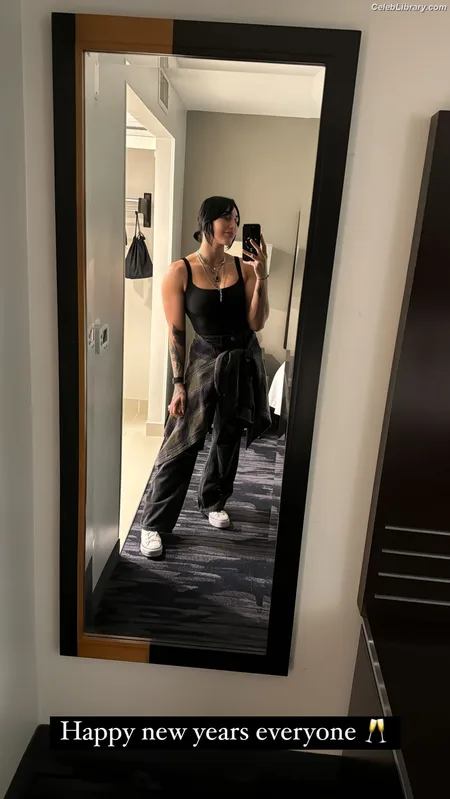 Rhea Ripley photo 19 of 908