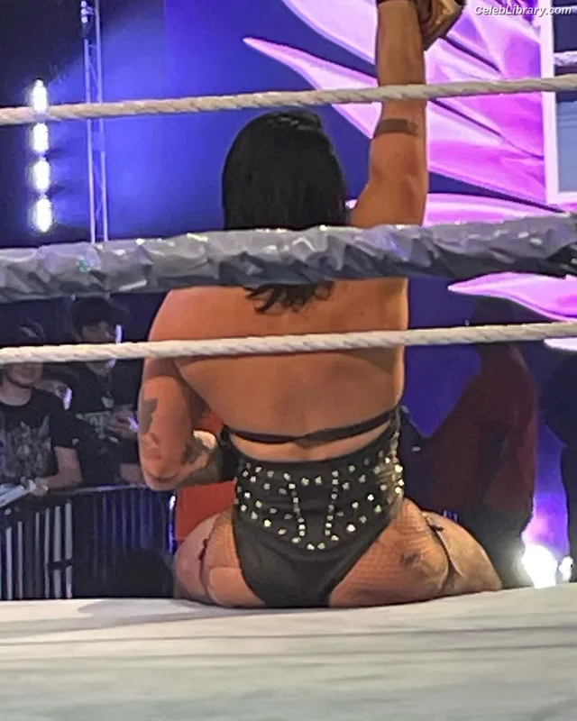 Rhea Ripley photo 6 of 908