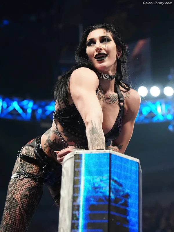 Rhea Ripley photo 22 of 908