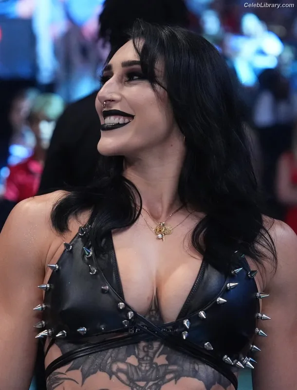 Rhea Ripley photo 17 of 908