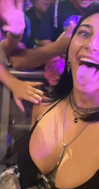 Rhea Ripley photo 21 of 908