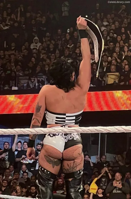 Rhea Ripley photo 24 of 908