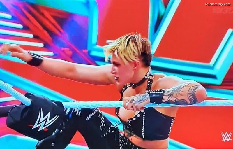 Rhea Ripley photo 6 of 908