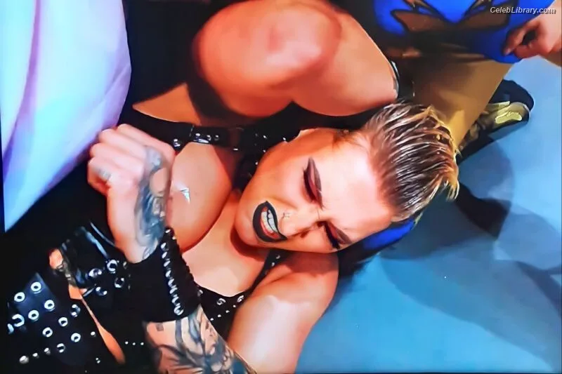 Rhea Ripley photo 13 of 908