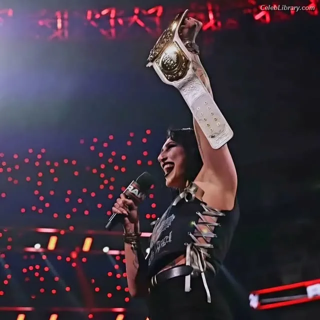 Rhea Ripley photo 10 of 908