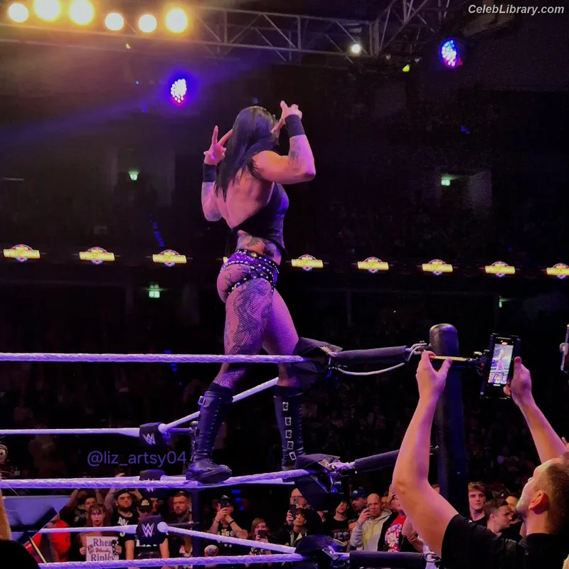 Rhea Ripley photo 17 of 908
