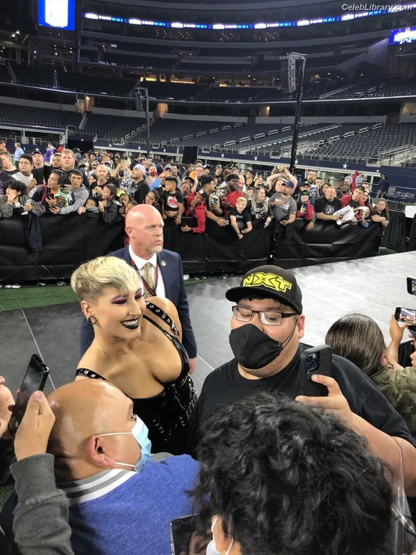 Rhea Ripley photo 14 of 908