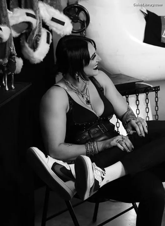 Rhea Ripley photo 13 of 908