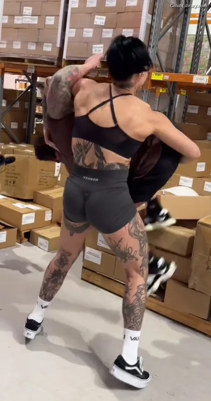 Rhea Ripley photo 12 of 908