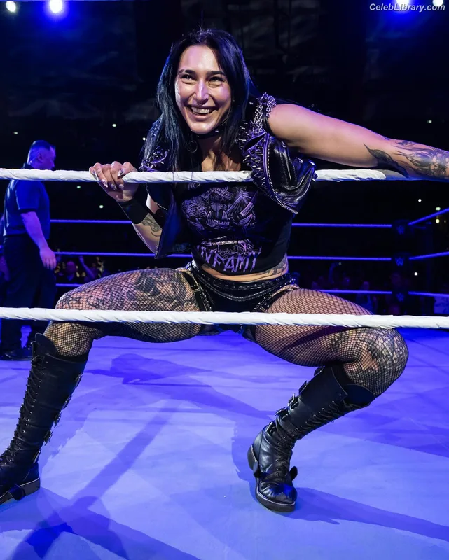 Rhea Ripley photo 7 of 908