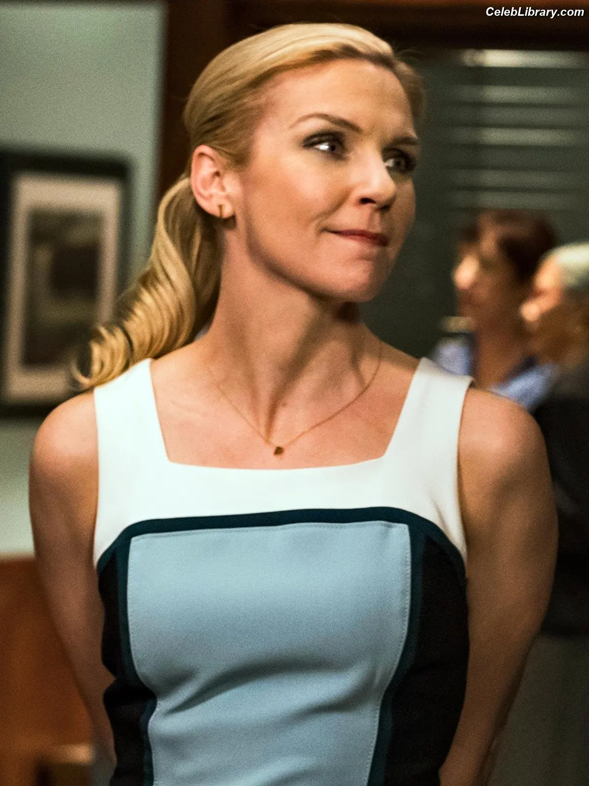 Rhea Seehorn photo 1 of 402