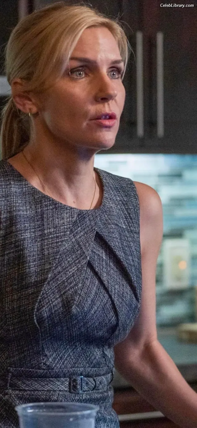 Rhea Seehorn photo 11 of 402