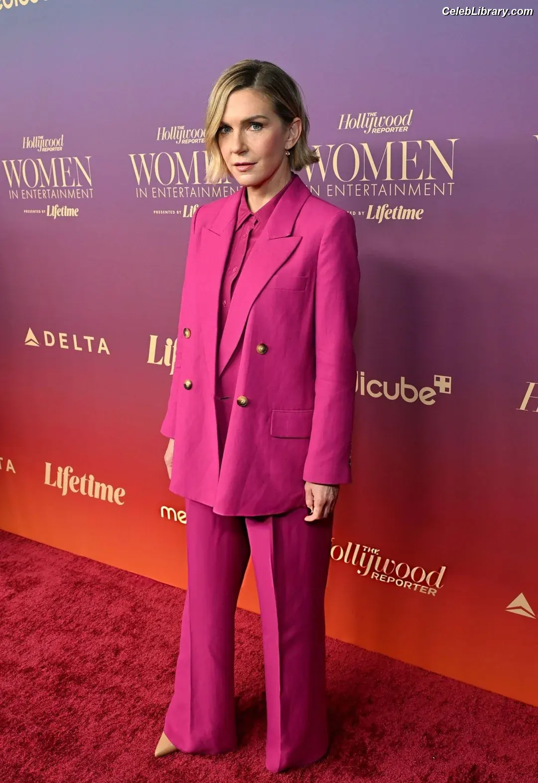 Rhea Seehorn photo 16 of 402