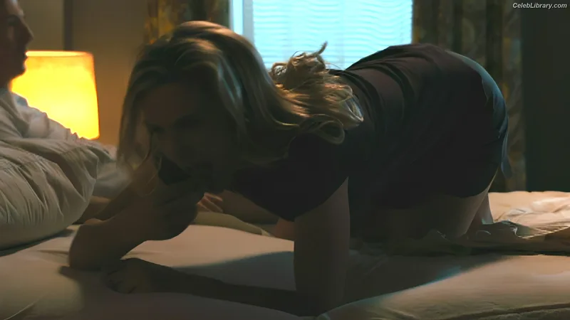 Rhea Seehorn photo 9 of 403