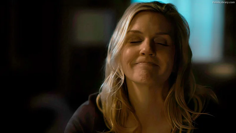 Rhea Seehorn photo 2 of 403