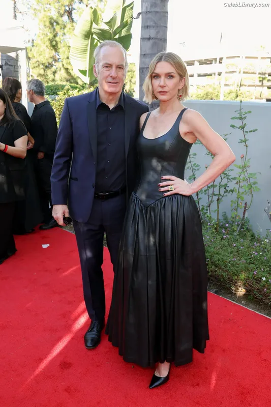 Rhea Seehorn photo 14 of 403