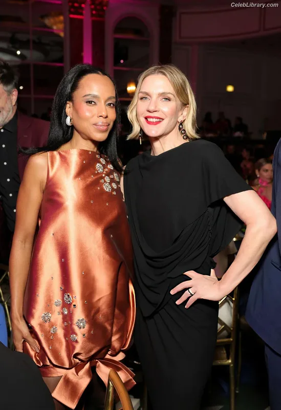 Rhea Seehorn photo 18 of 403