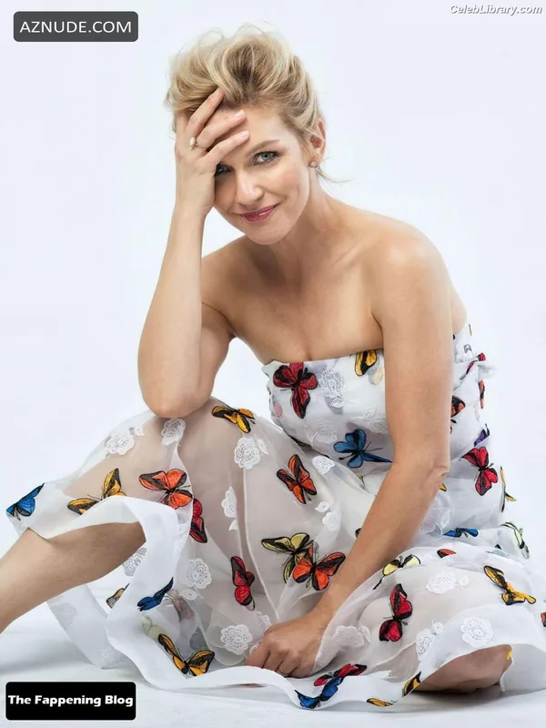Rhea Seehorn photo 23 of 403