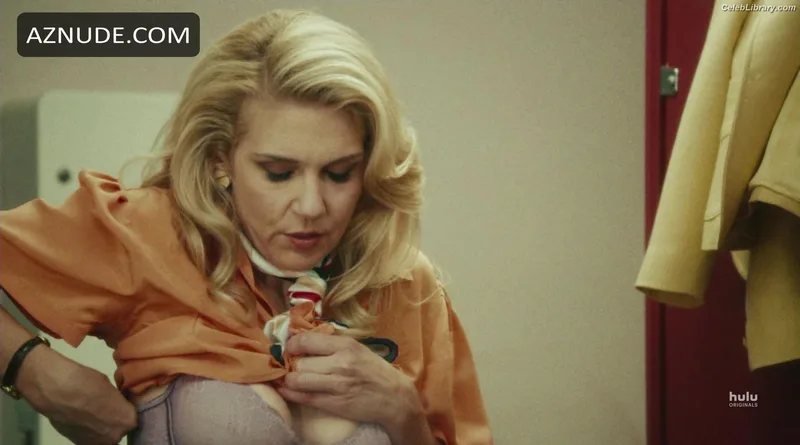 Rhea Seehorn photo 5 of 403
