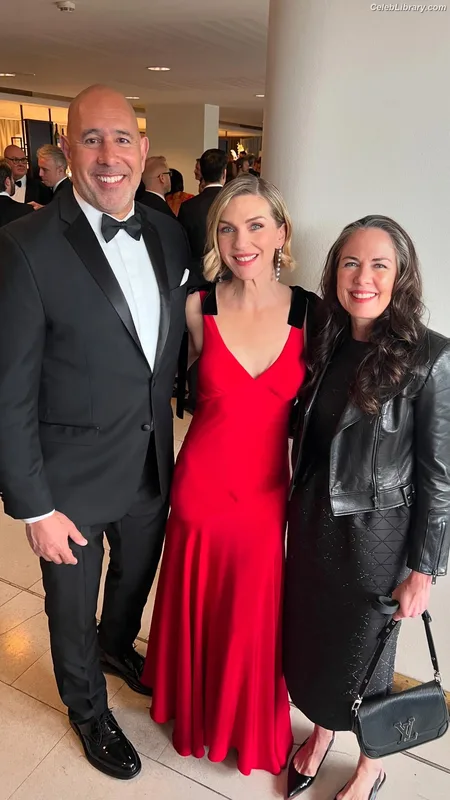 Rhea Seehorn photo 20 of 403