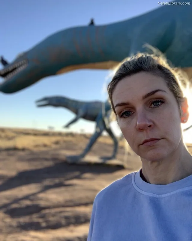Rhea Seehorn photo 2 of 403