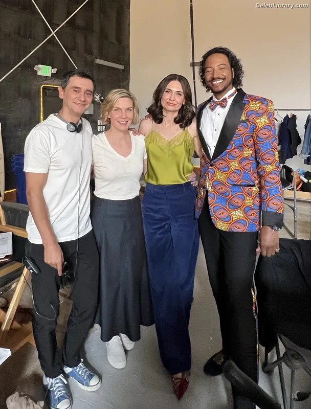 Rhea Seehorn photo 8 of 403