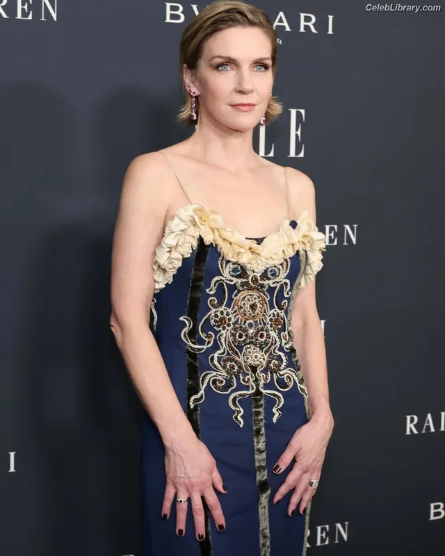 Rhea Seehorn photo 1 of 403