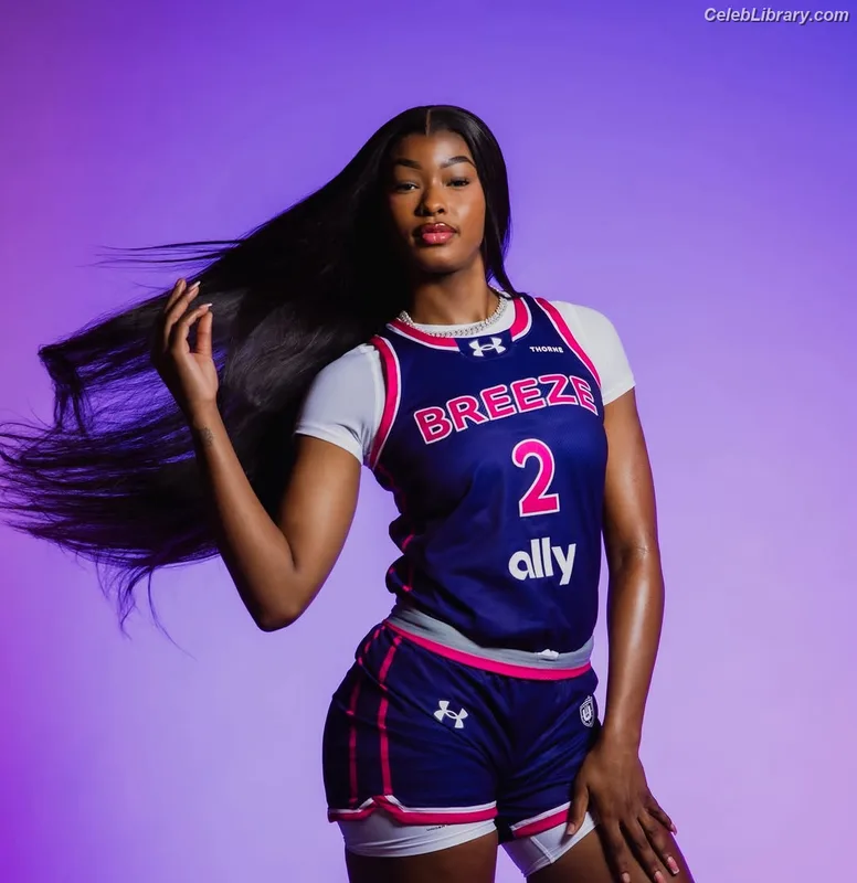Rickea Jackson photo 11 of 58