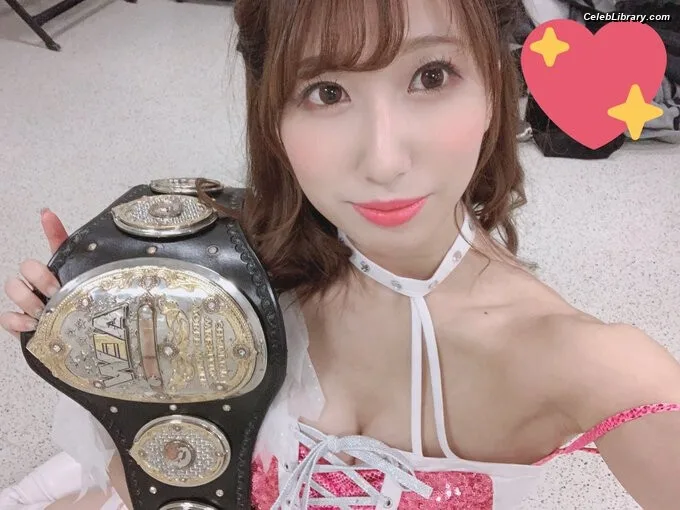 Riho photo 6 of 35