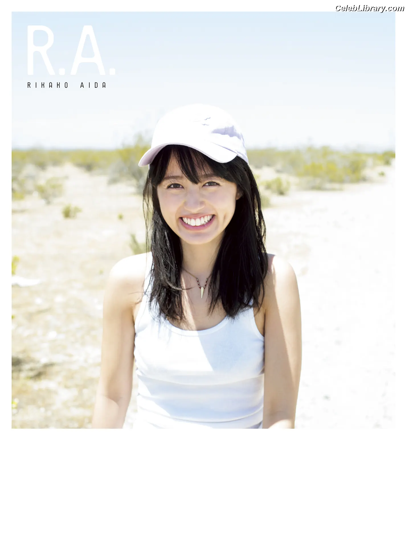 Rikako Aida photo 2 of 237