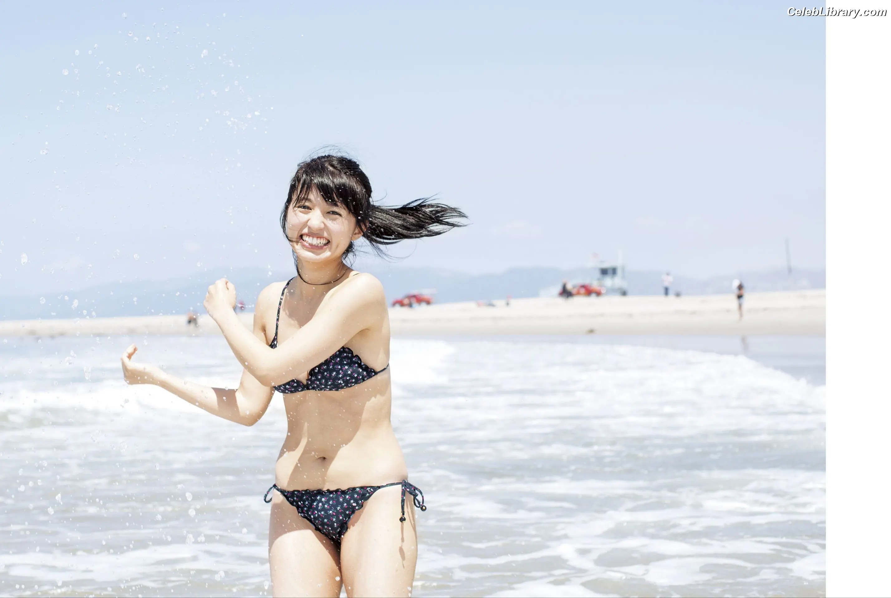 Rikako Aida photo 18 of 237