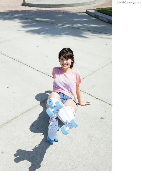 Rikako Aida photo 11 of 238