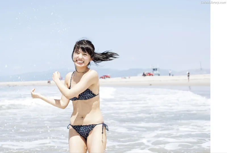 Rikako Aida photo 18 of 238