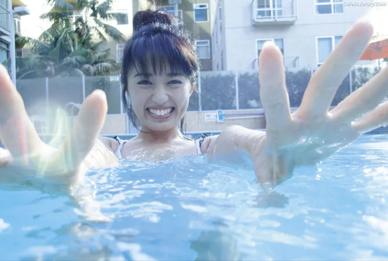 Rikako Aida photo 1 of 238