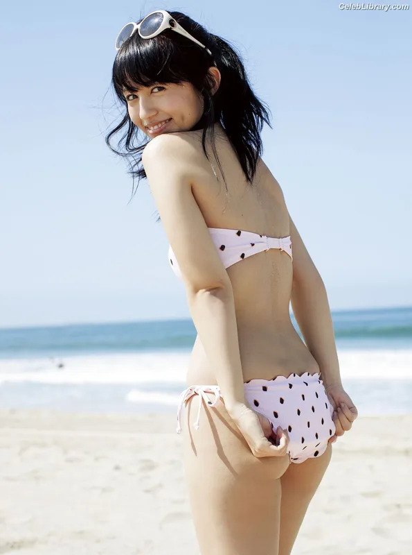 Rikako Aida photo 20 of 238