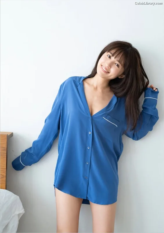 Rikako Aida photo 18 of 238