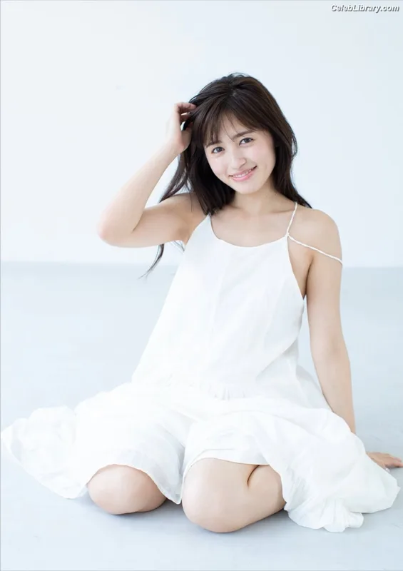 Rikako Aida photo 20 of 238