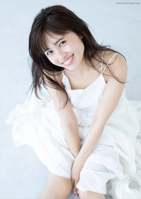Rikako Aida photo 22 of 238