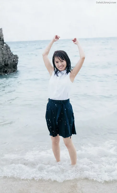 Rikako Aida photo 20 of 238
