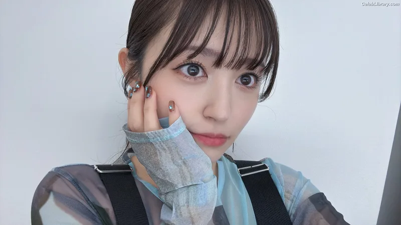 Rikako Aida photo 1 of 238