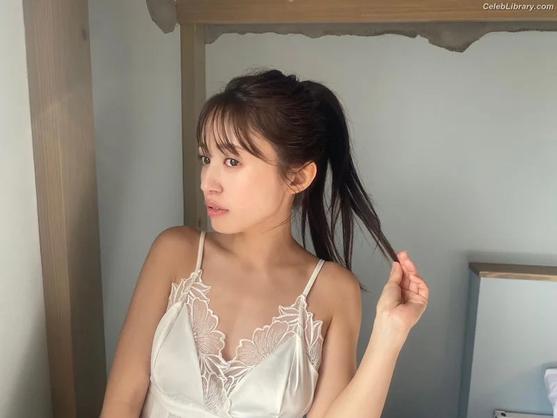 Rikako Aida photo 21 of 238