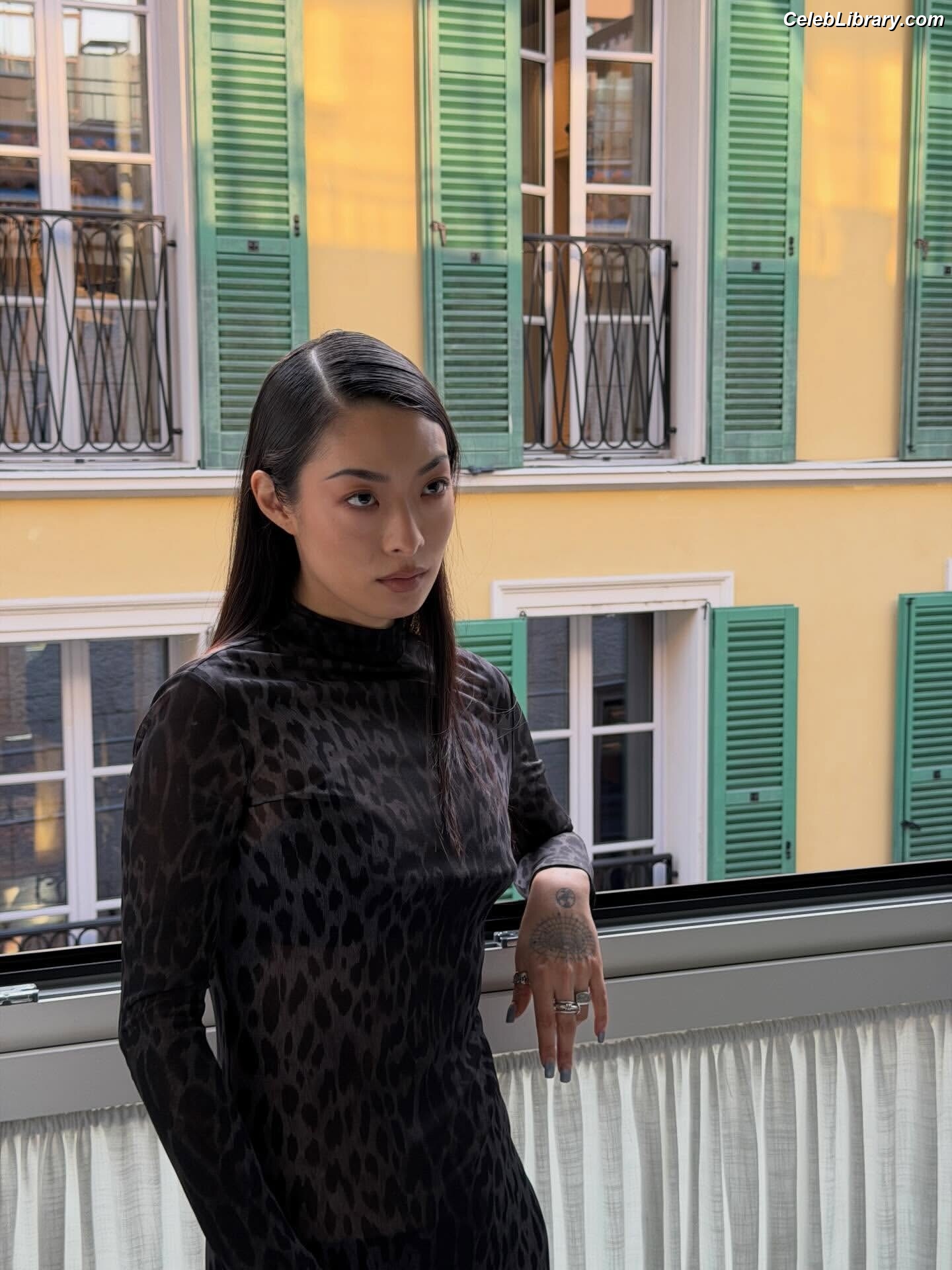 Rina Sawayama photo 8 of 208